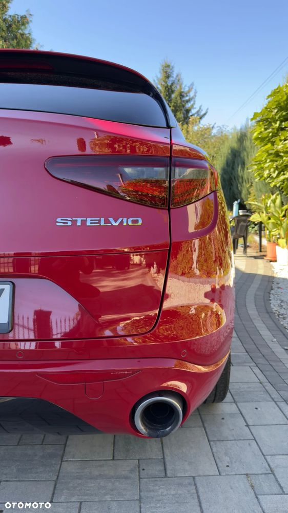 Alfa Romeo Stelvio 2.0 Turbo TI Q4 - 7