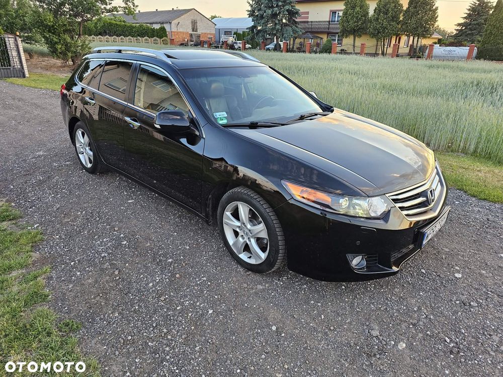 Honda Accord 2.0 Executive - 12