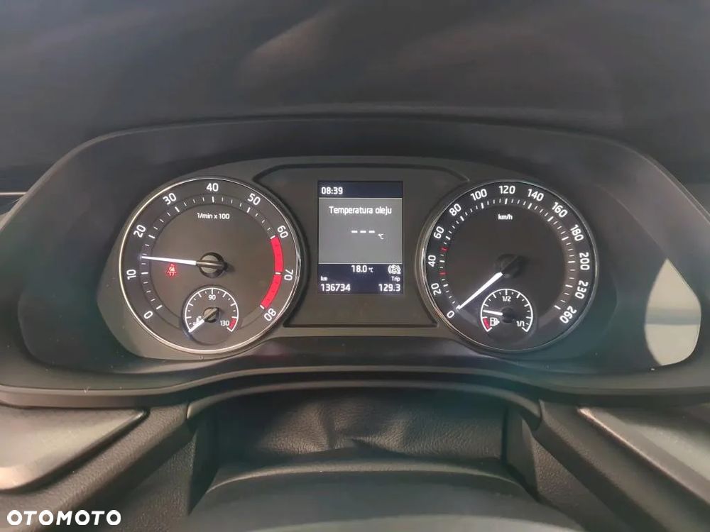 Skoda Octavia 1.5 TSI ACT Ambition - 11