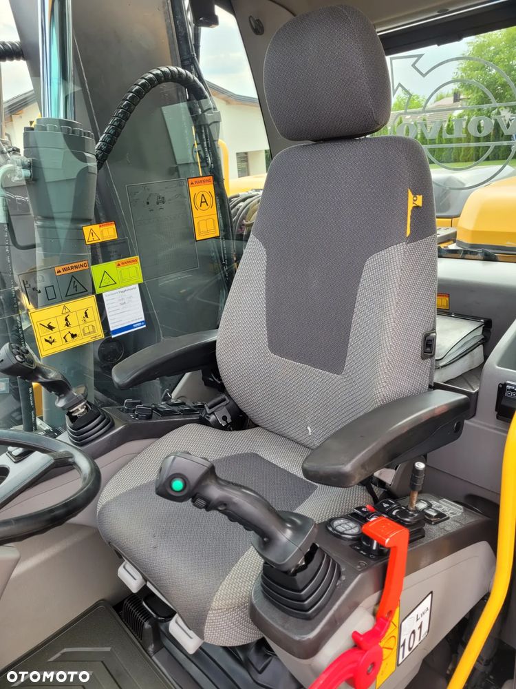 Volvo EW160D / ROTOTILT ze szczypcami / bez DPF i AdBlue / SUPER STAN / - 21