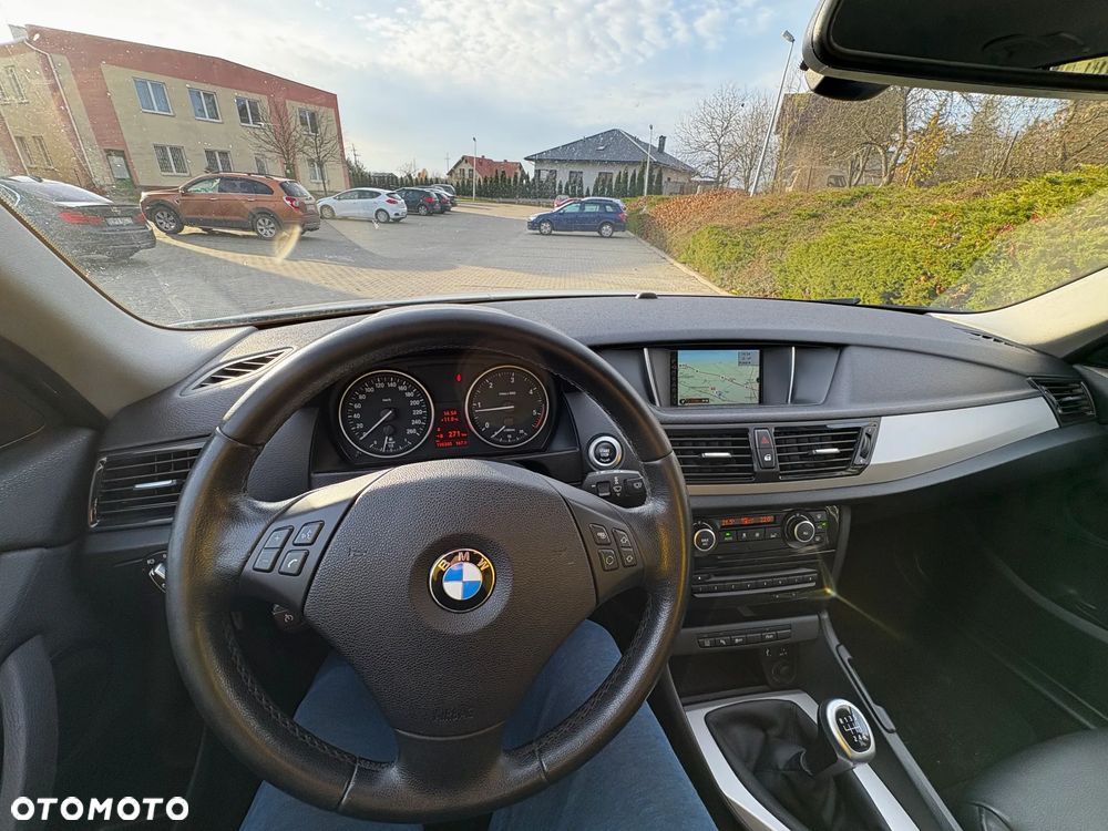 BMW X1 sDrive18d - 17