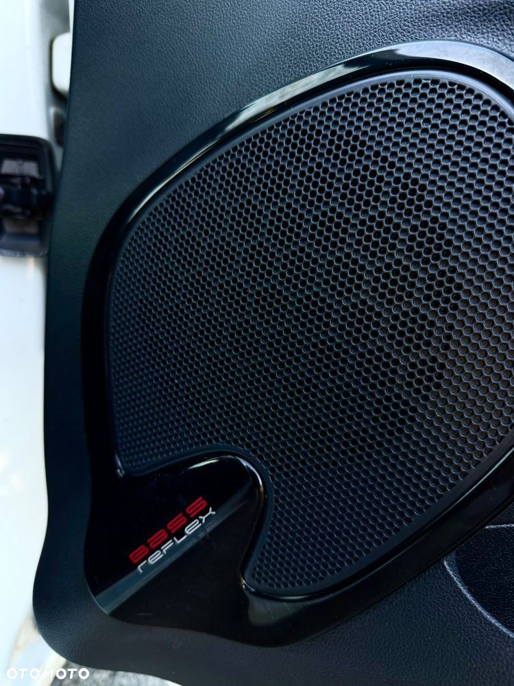 Renault Clio 0.9 TCe Techno Feel - 15