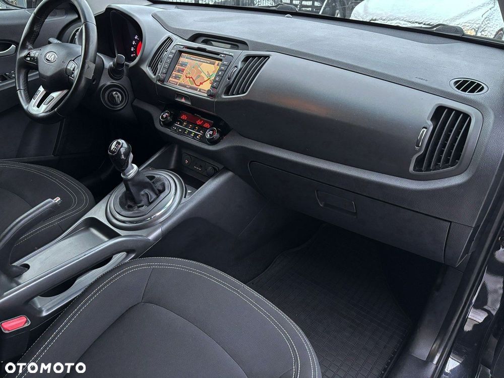 Kia Sportage 2.0 CRDI 4WD Vision - 24