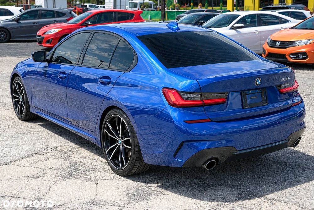BMW Seria 3 330i M Sport - 7