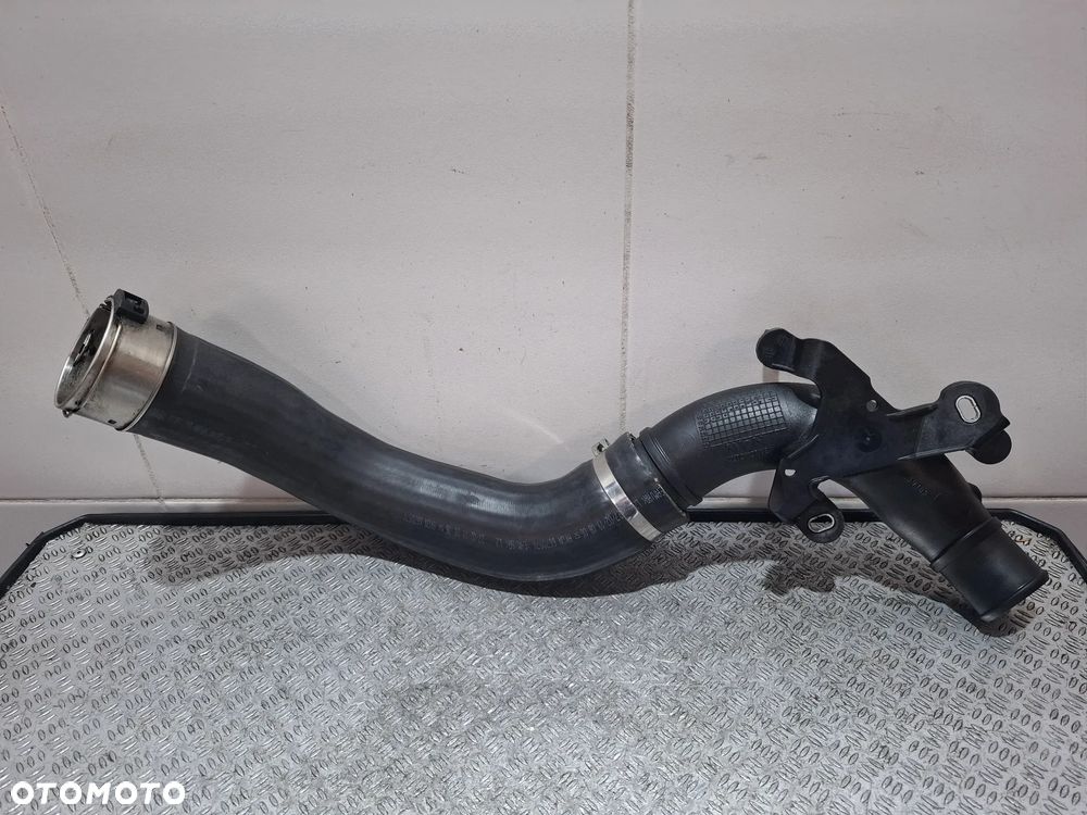 Rura przewód powietrza intercoolera Renault Clio IV 2019 rok lift 0,9 TCE ne 144604208R - 1