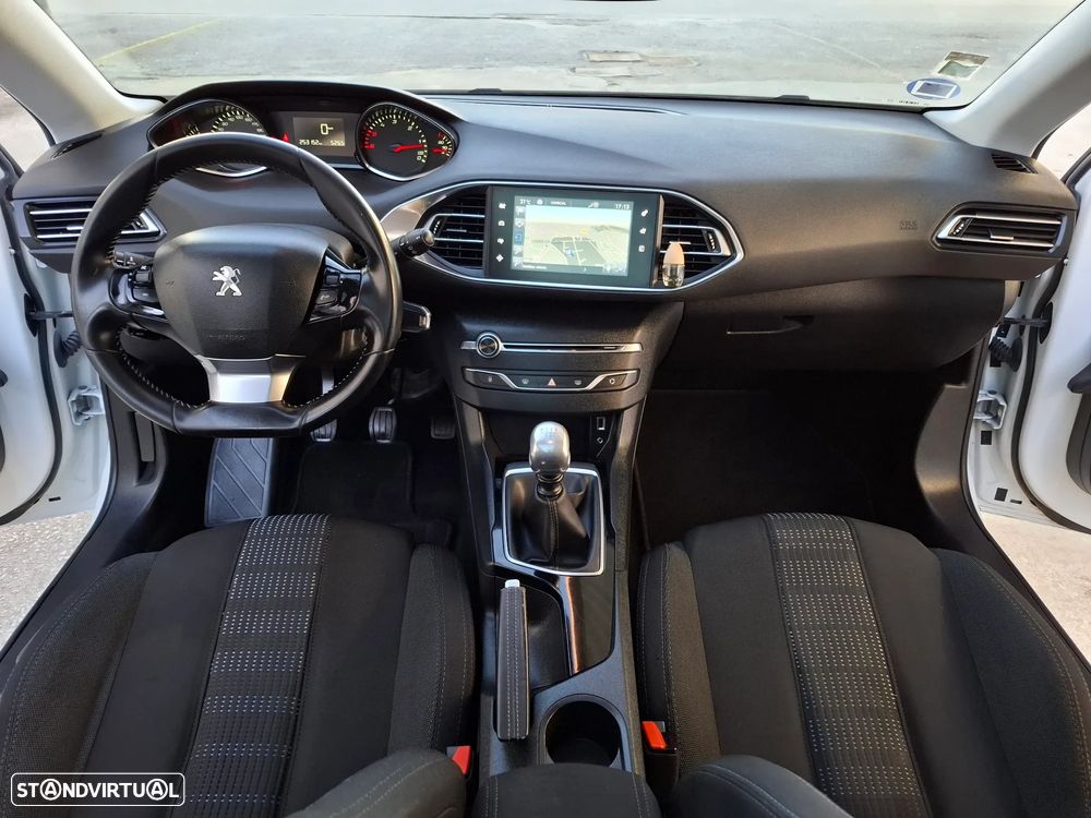 Peugeot 308 SW BlueHDi 120 Stop & Start Style - 18