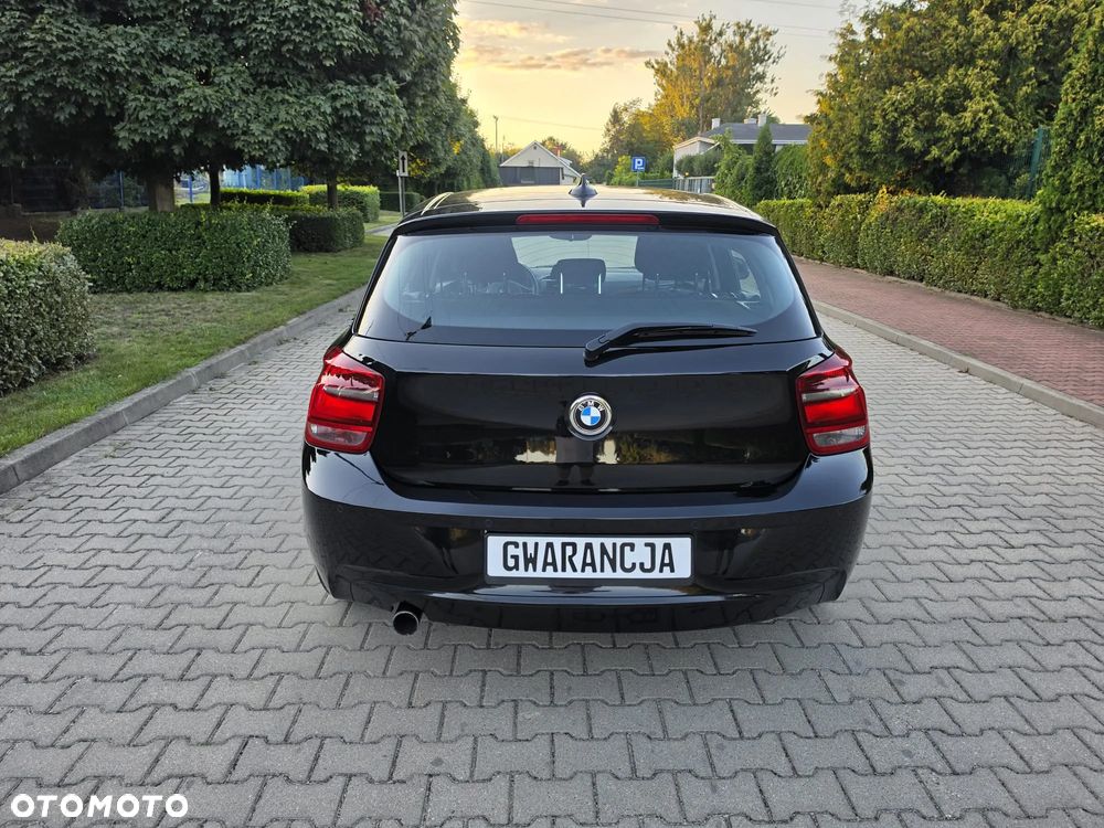 BMW Seria 1 116i Sport Line - 11