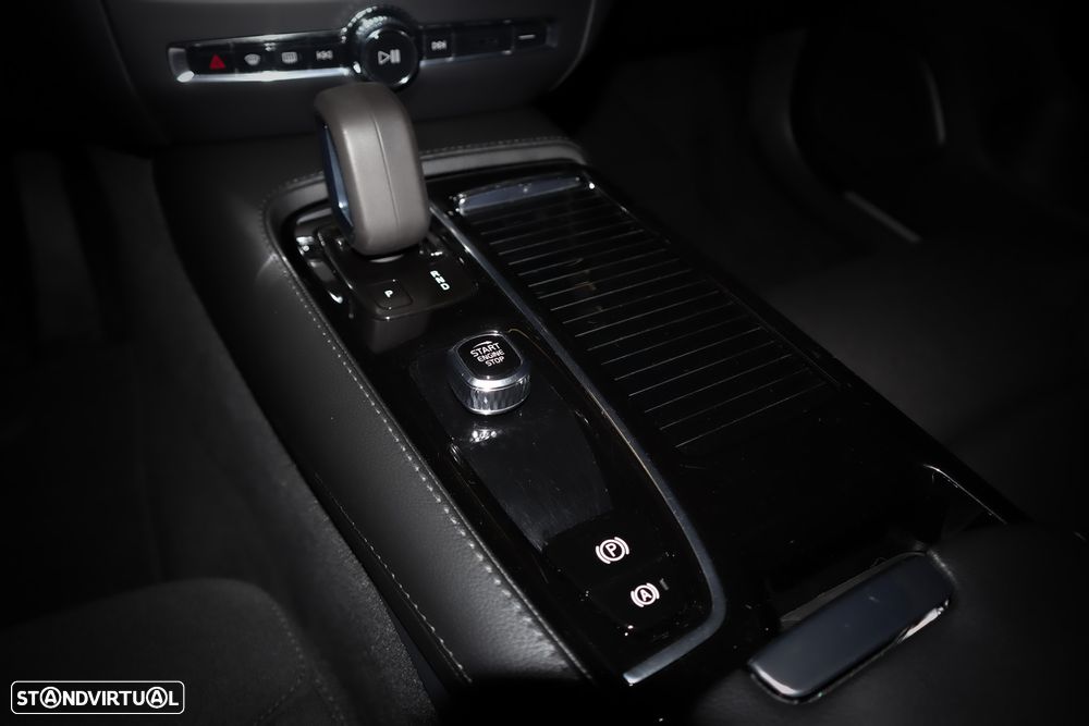 Volvo V60 2.0 T6 AWD TE Inscription Expression - 23