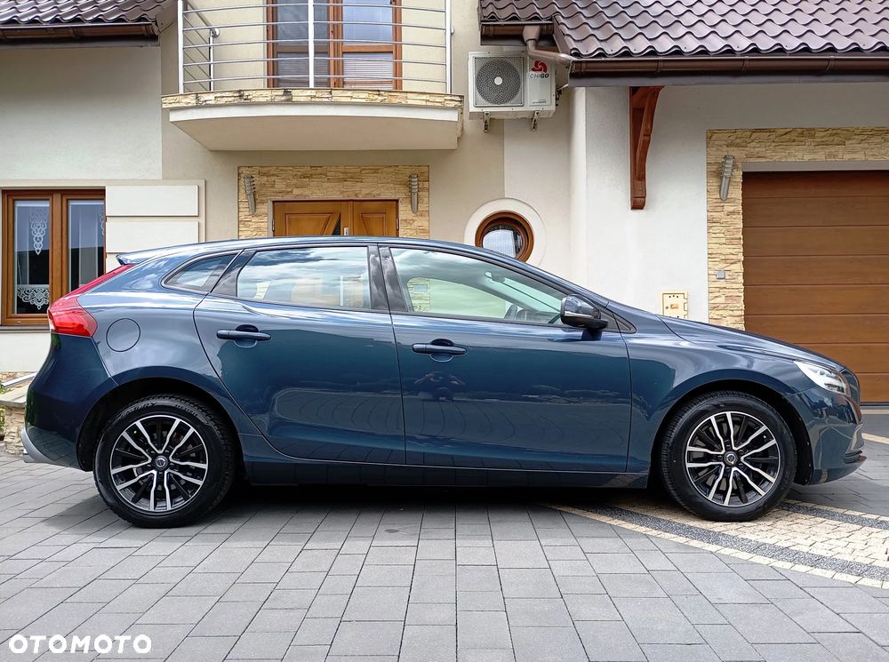 Volvo V40 T2 Drive-E Momentum - 6