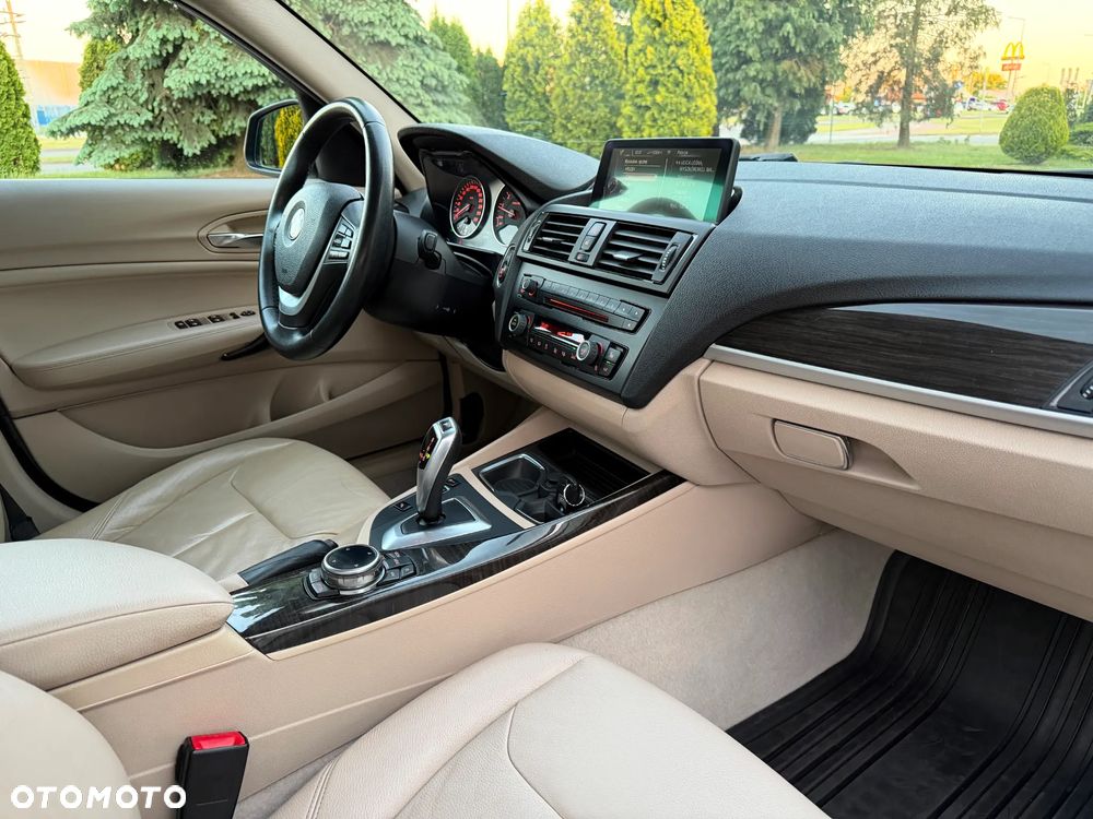 BMW Seria 1 - 11