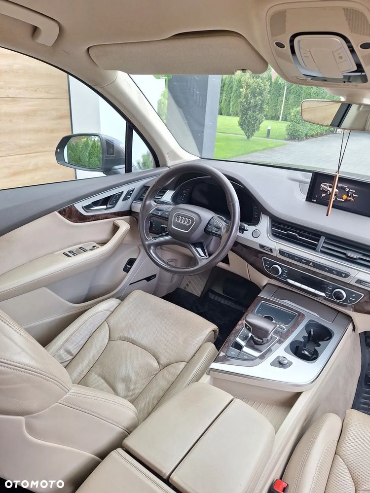 Audi Q7 3.0 TDI Quattro Tiptronic - 16