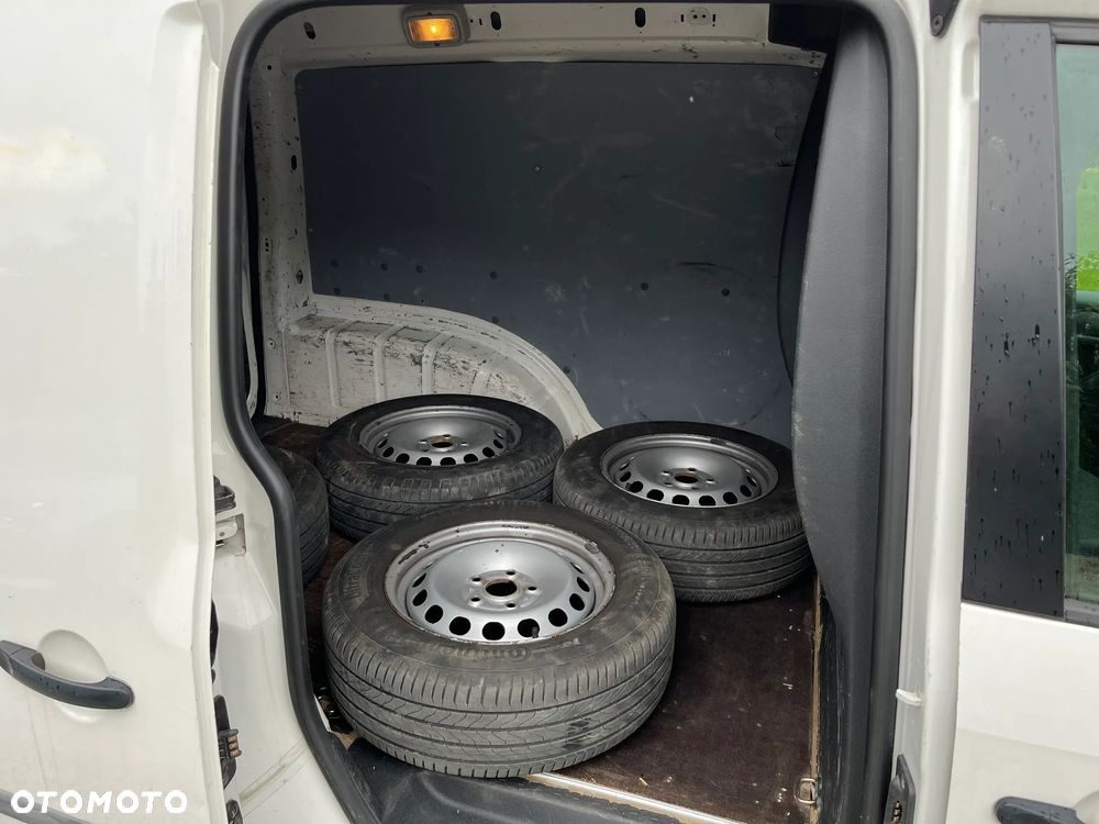 Volkswagen Caddy - 7