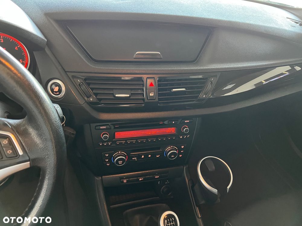 BMW X1 - 16