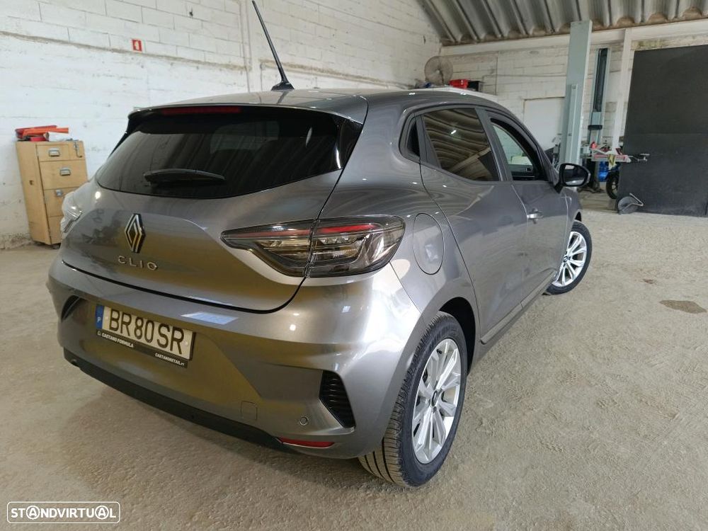 Renault Clio 1.0 TCe Evolution Bi-Fuel - 3