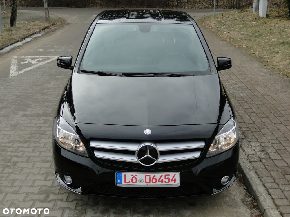 Mercedes-Benz Klasa B 180 UrbanStyle Edition - 2