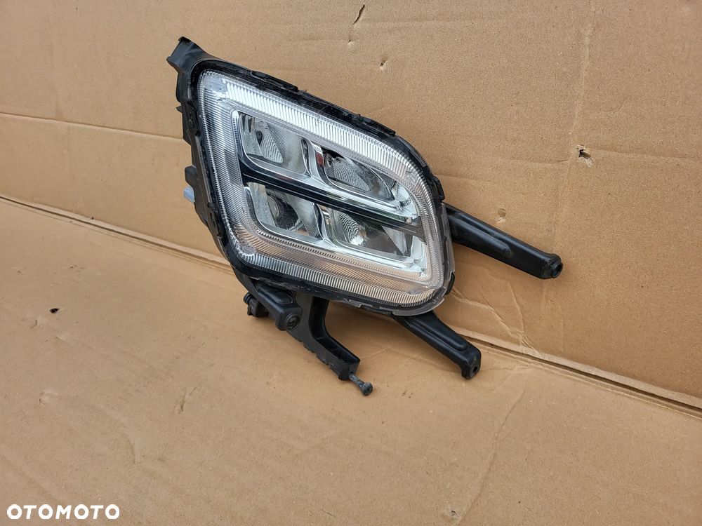 HALOGEN PRAWY DRL KIA OPTIMA HYBRID 92202-4U650 - 1