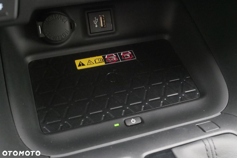 Toyota RAV4 - 26