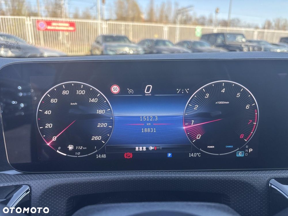 Mercedes-Benz CLA - 13