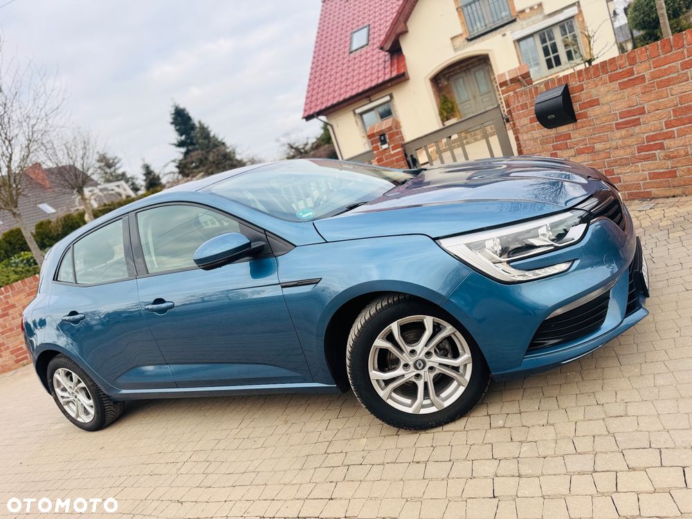 Renault Megane ENERGY TCe 100 LIMITED - 18