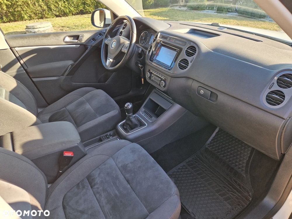 Volkswagen Tiguan 1.4 TSI BlueMotion Technology Lounge Sport & Style - 8