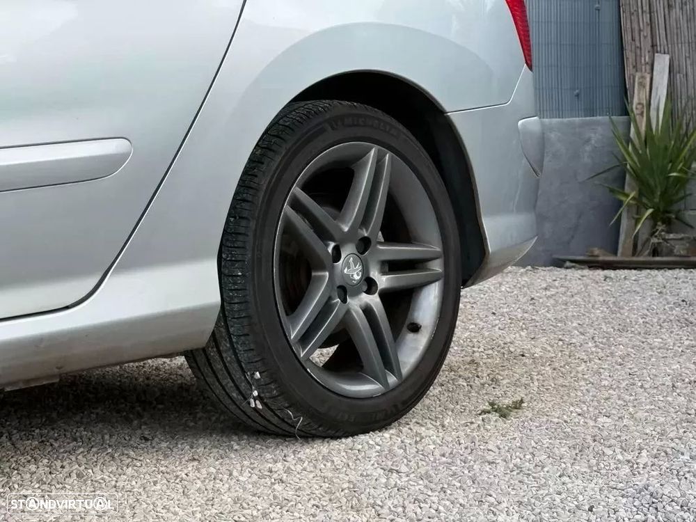 Peugeot 308 SW 1.6 e-HDi Sportium CVM6 - 10