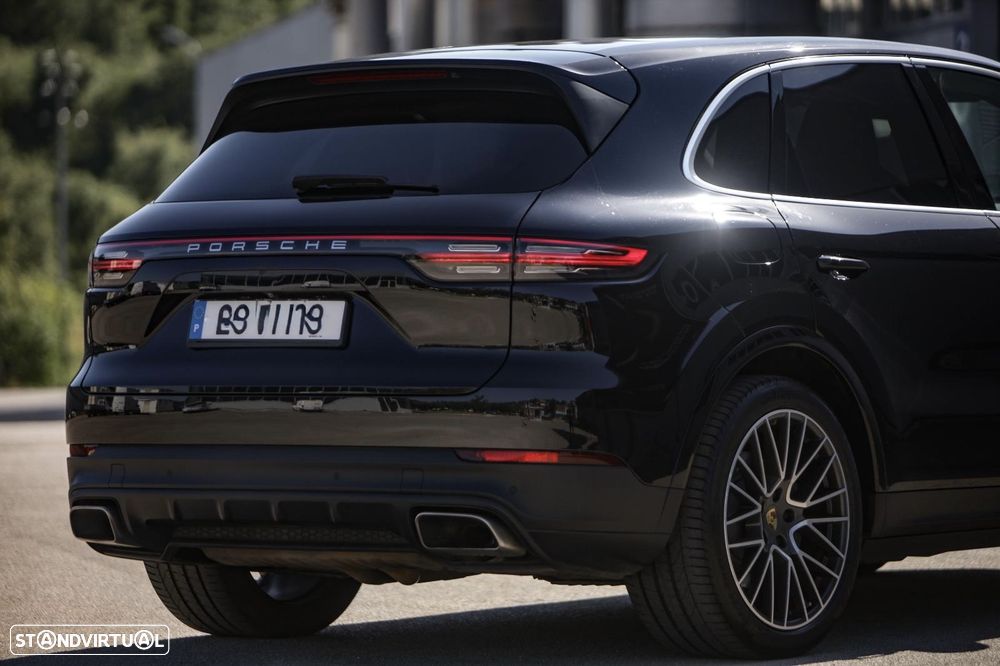 Porsche Cayenne E-Hybrid - 1