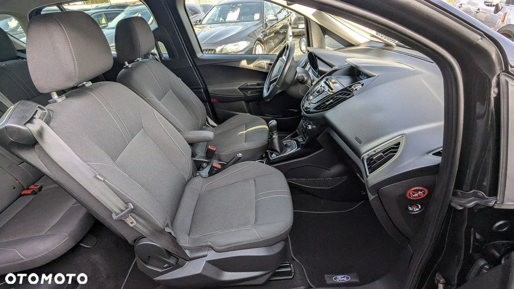 Ford B-MAX - 17