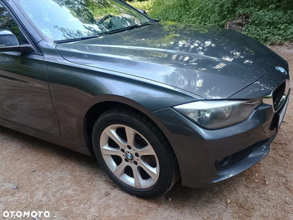 BMW Seria 3 - 21