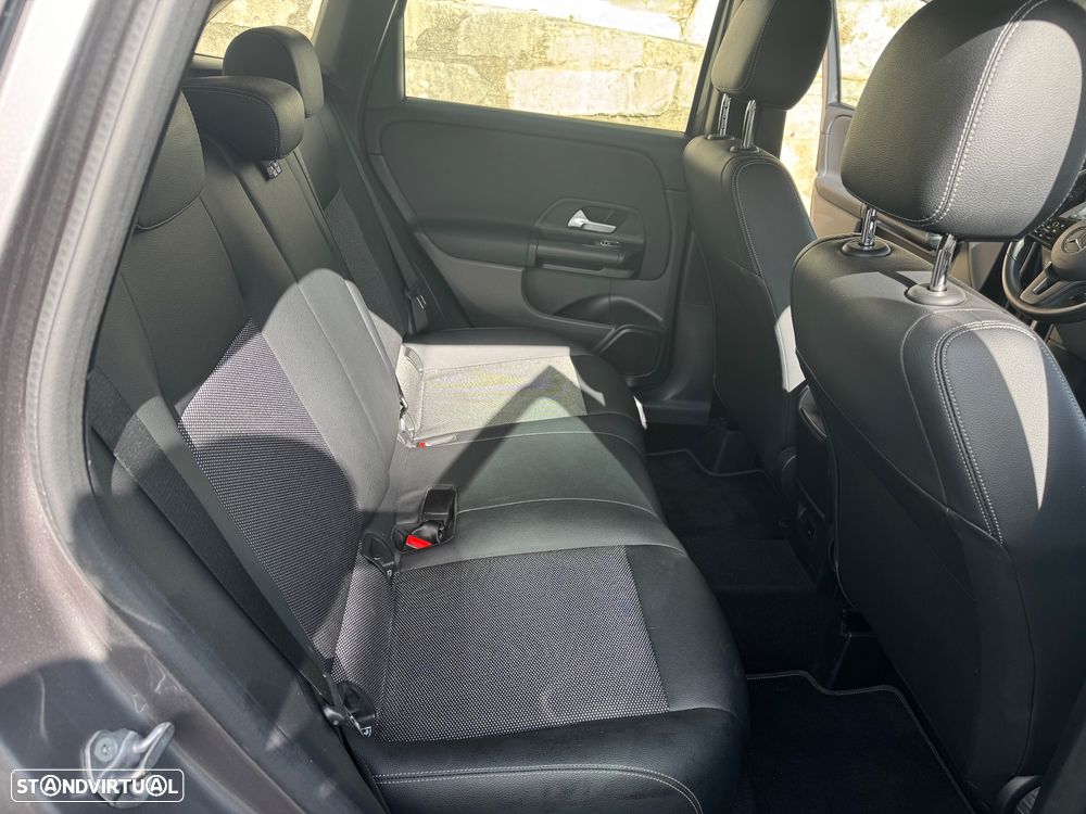 Mercedes-Benz B 180 d Style - 19