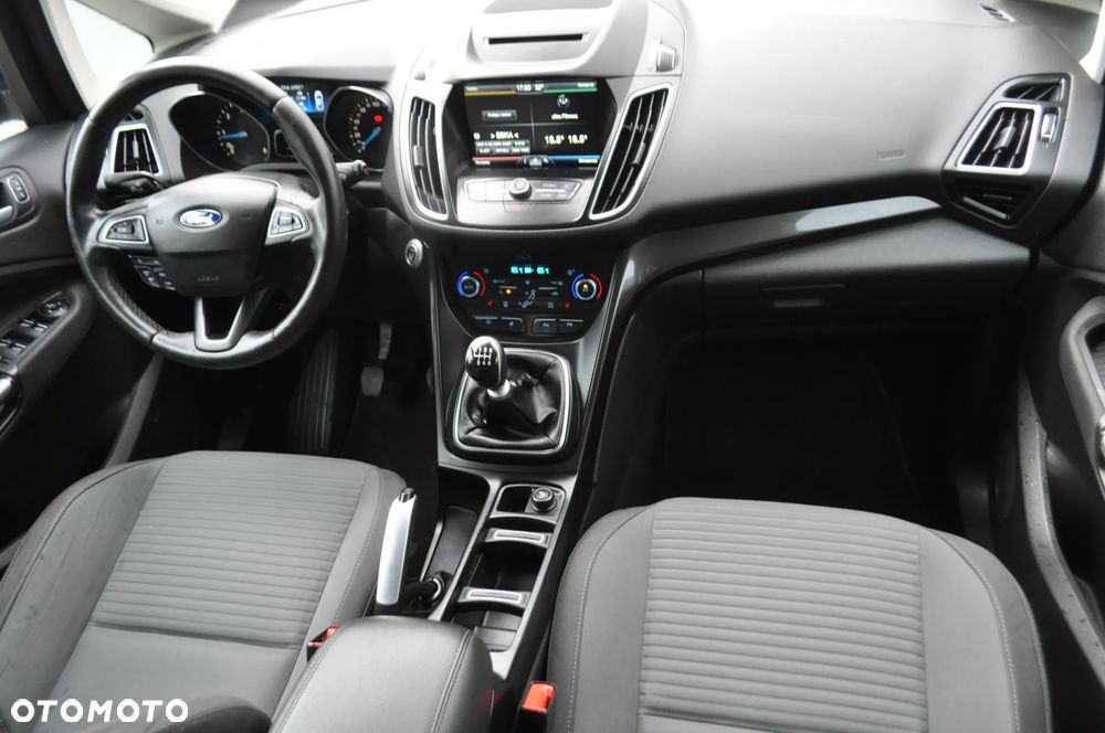 Ford Grand C-MAX - 13