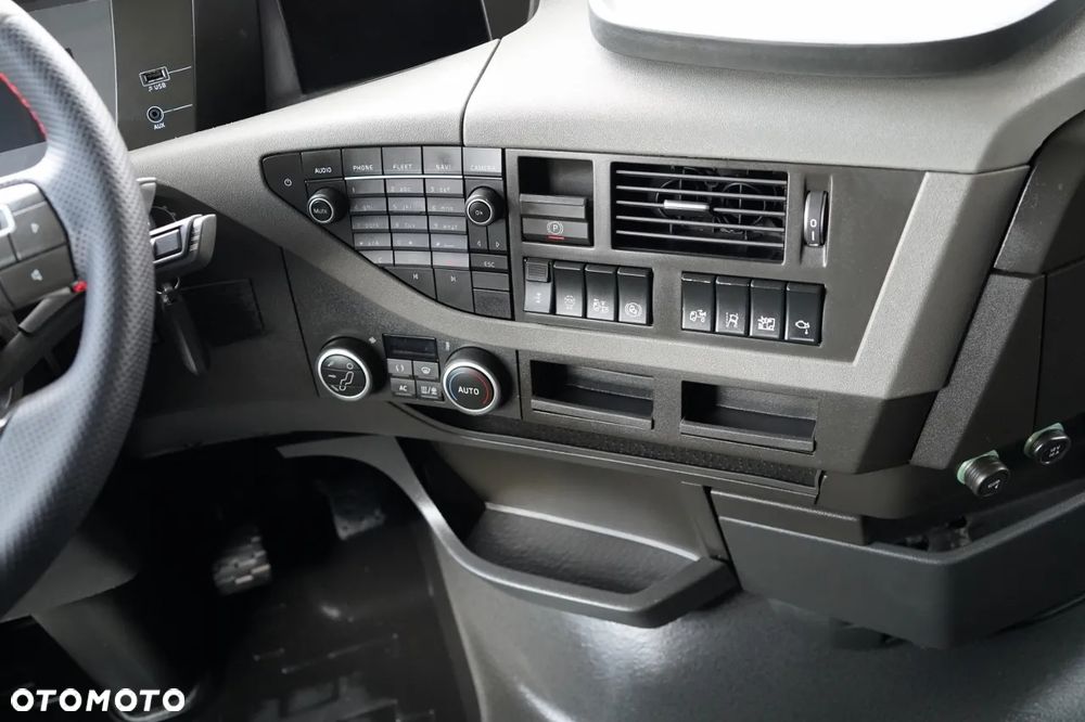 Volvo FH 500 / HYDRAULIKA / KLIMA POSTOJOWA / - 29