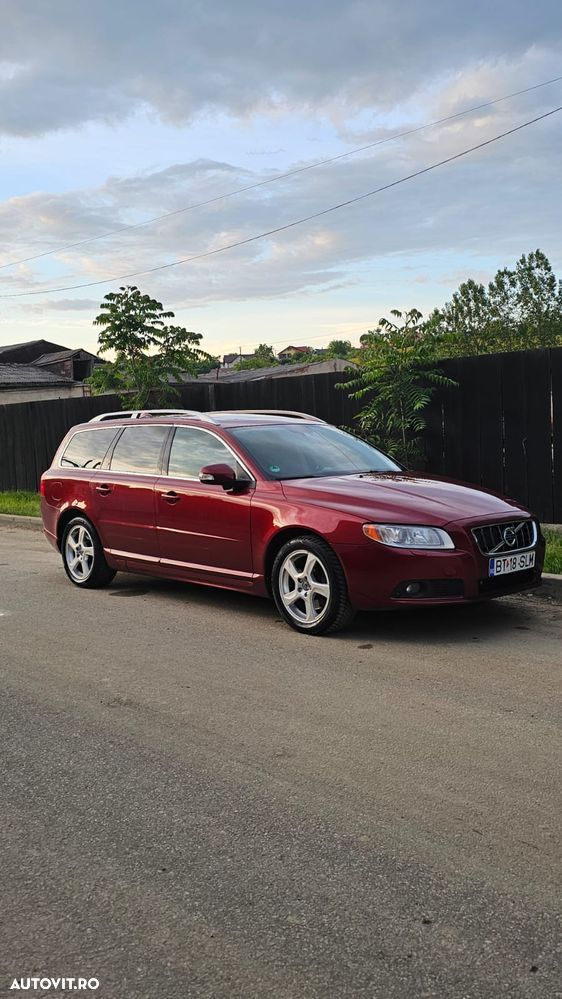 Volvo V70 D3 Geartronic Summum - 6