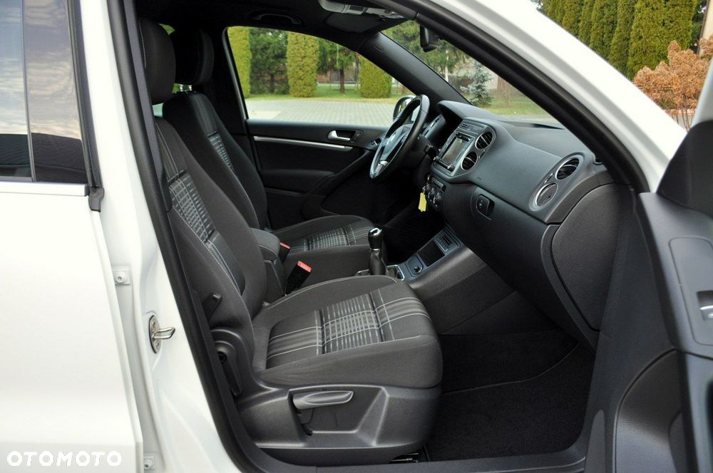 Volkswagen Tiguan - 18