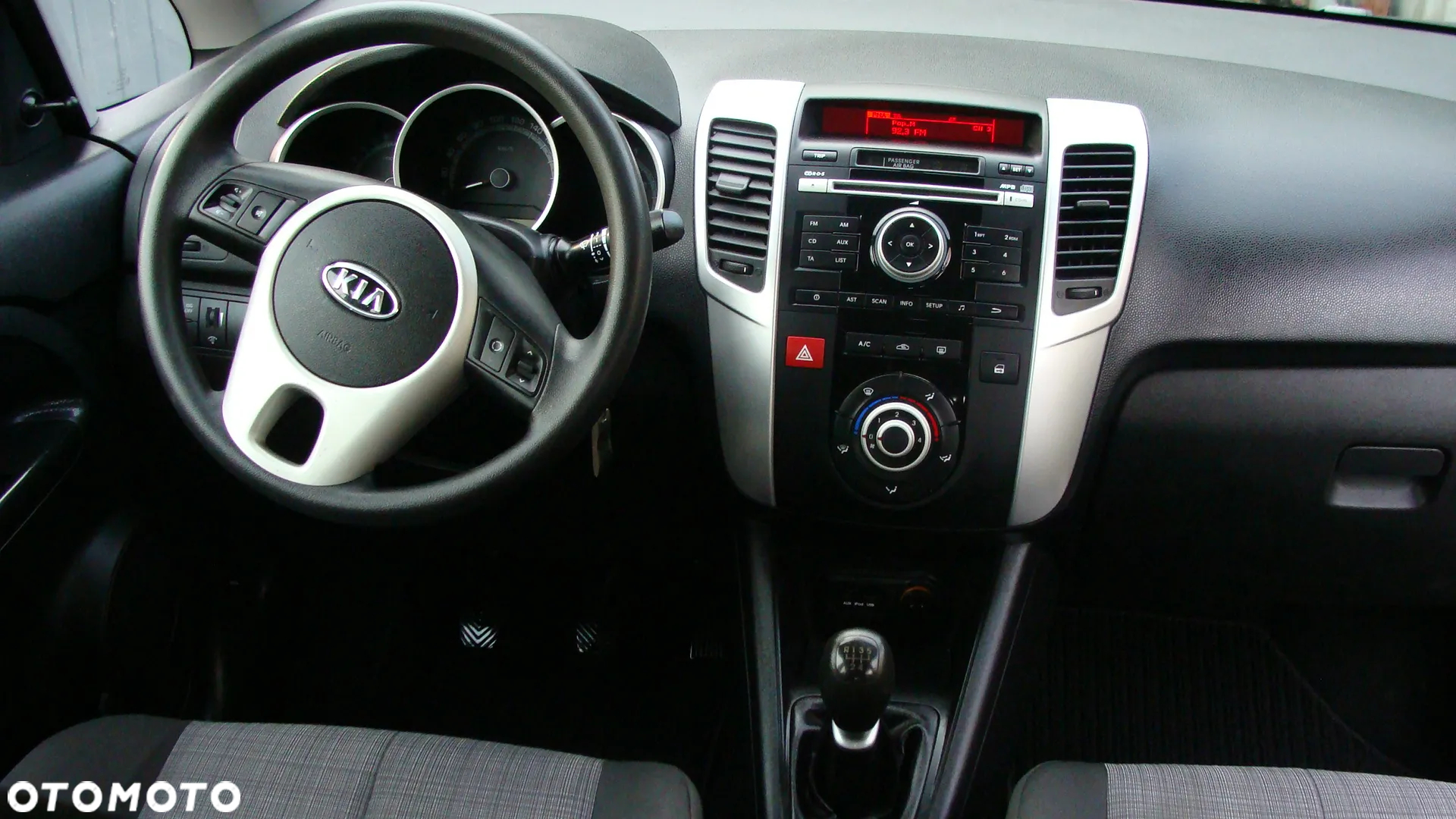 Kia Venga 1.4 Business Line - 8