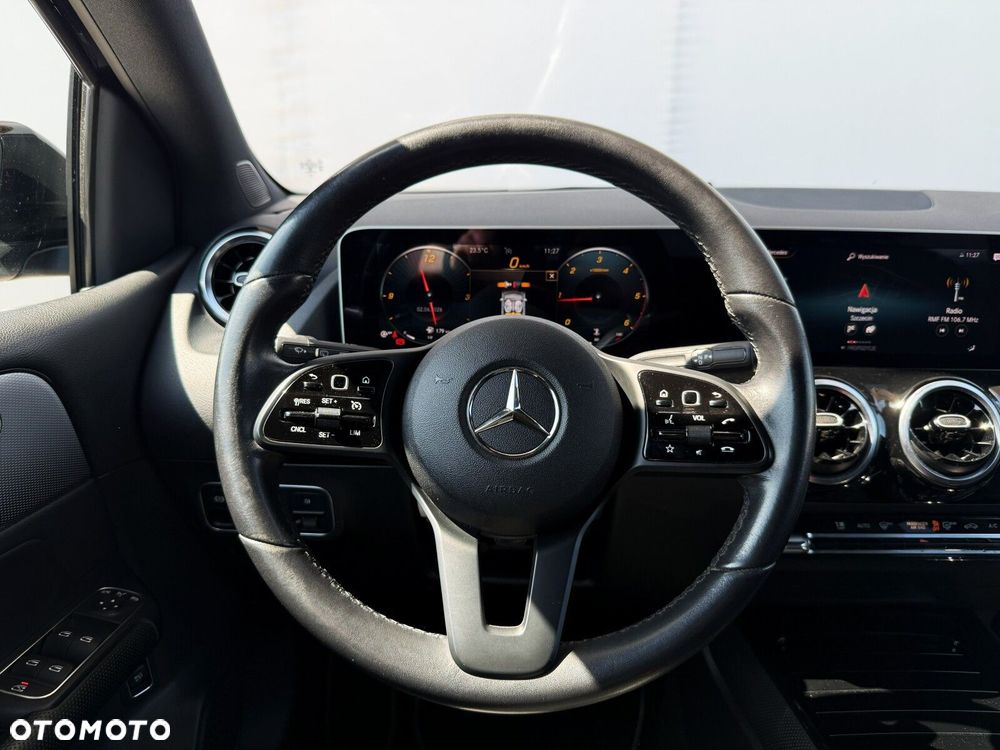 Mercedes-Benz Klasa B 180 d Style 7G-DCT - 17