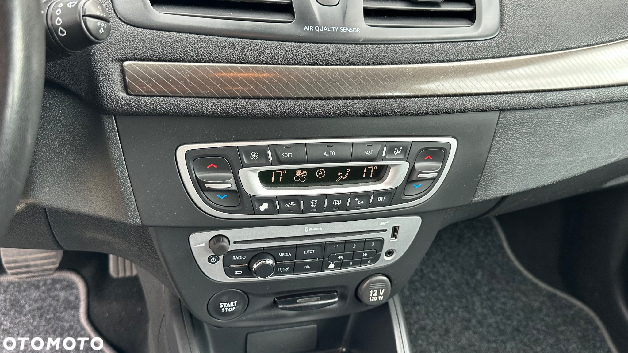 Renault Megane Grandtour ENERGY TCe 115 Start & Stopp LIMITED - 22