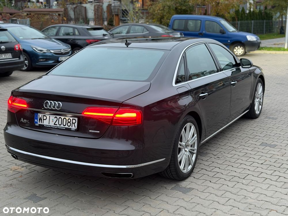 Audi A8 2015 photo 4
