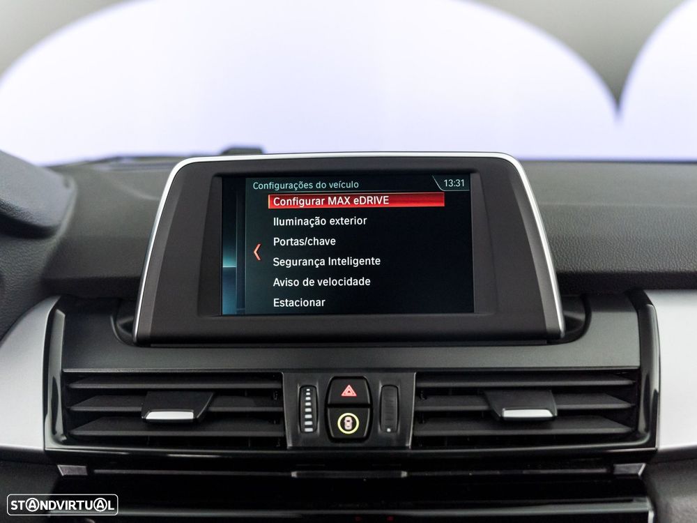 BMW 225xe Active Tourer Advantage - 29