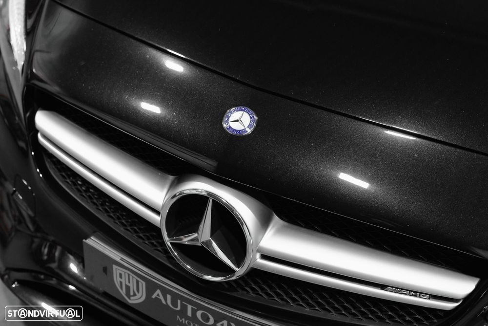 Mercedes-Benz A 45 AMG 4Matic Speedshift 7G-DCT - 30