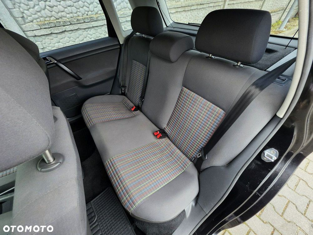 Volkswagen Polo 1.2 Comfortline - 25