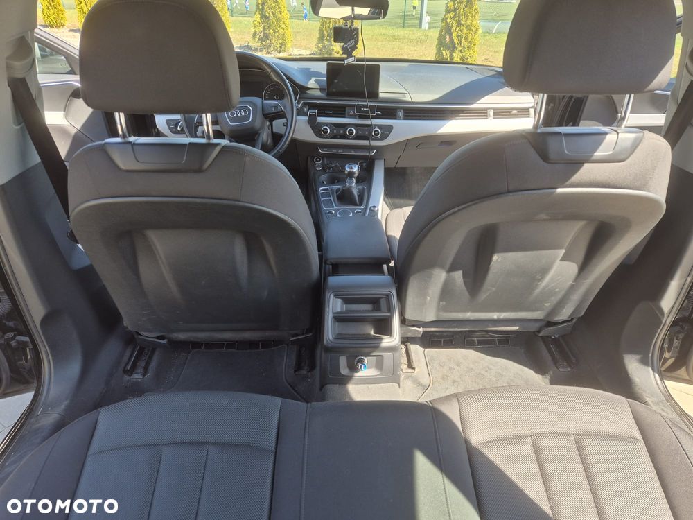 Audi A4 Avant 35 TFSI - 18