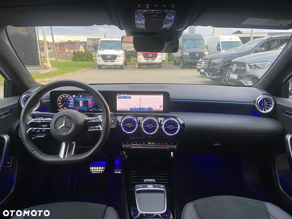 Mercedes-Benz Klasa A 200 AMG Line 7G-DCT - 10