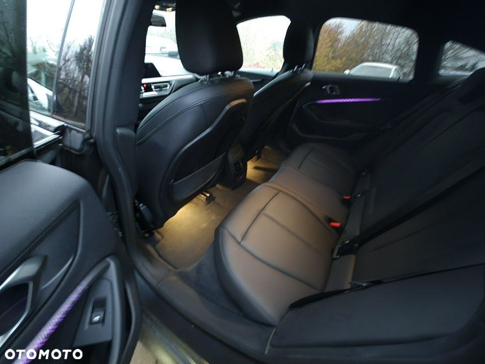 BMW Seria 2 218i GT M Sport - 9