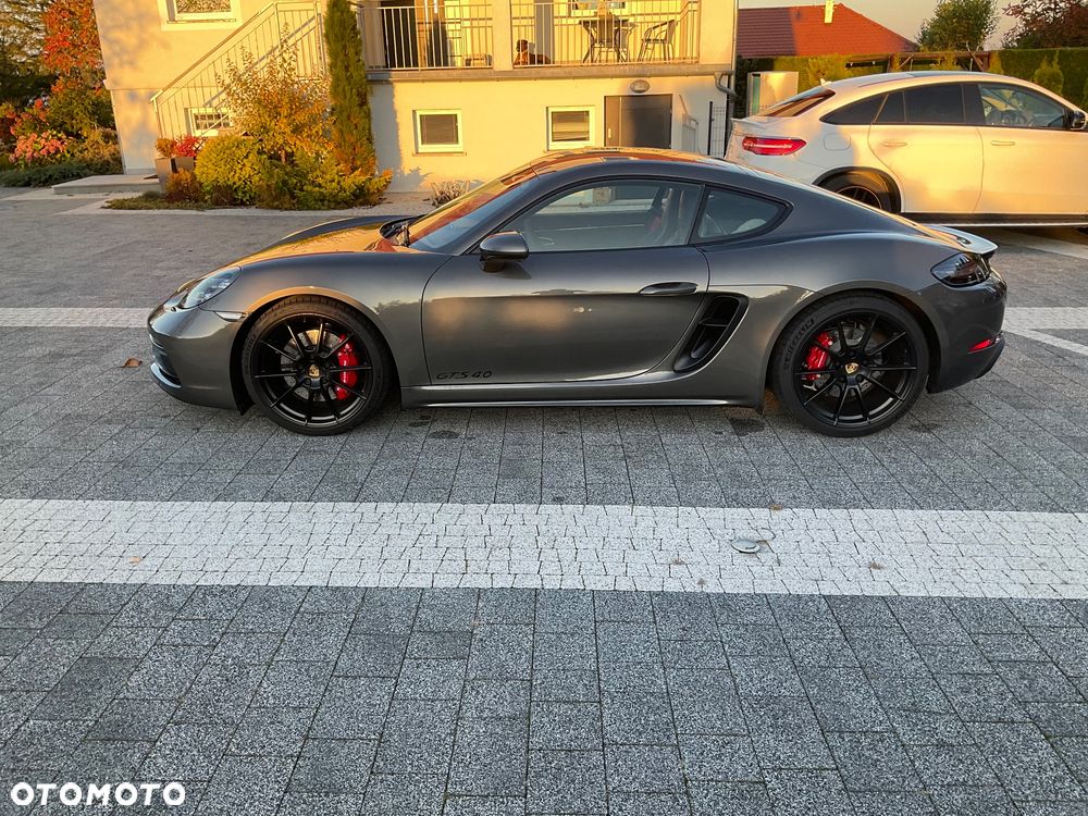 Porsche 718 Cayman - 7
