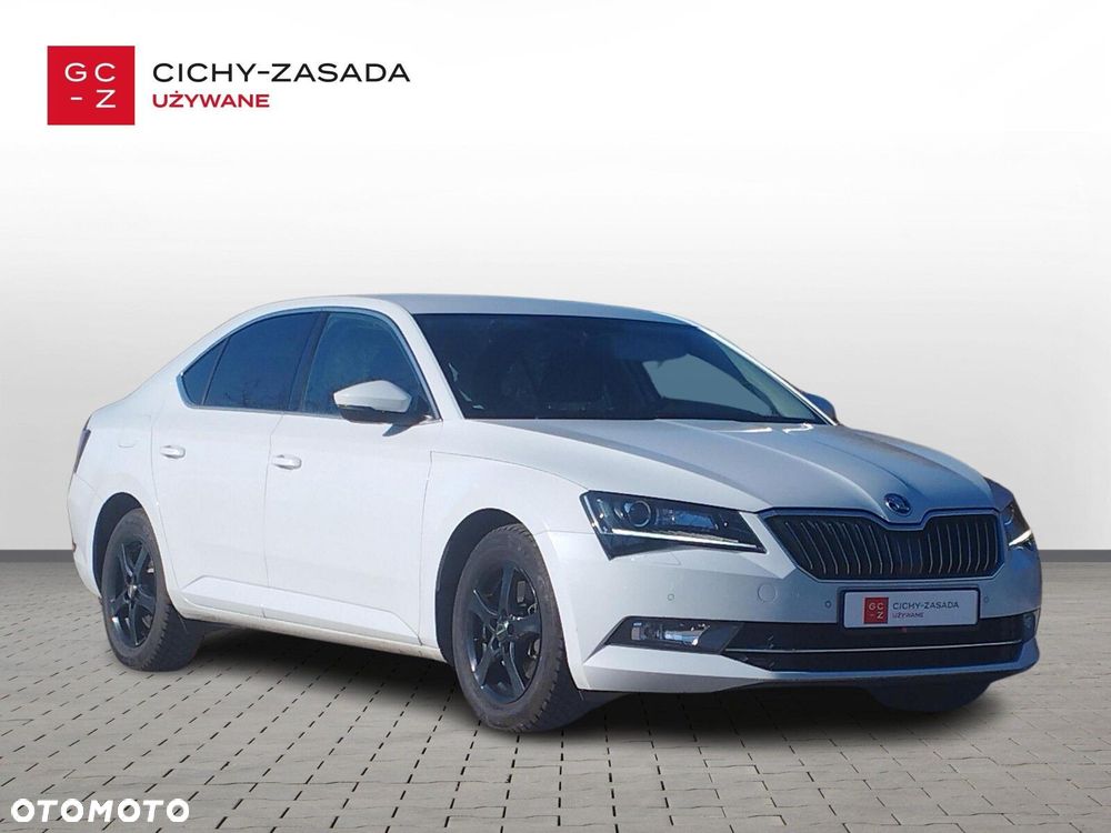 Skoda Superb 2.0 TDI SCR Style DSG - 7