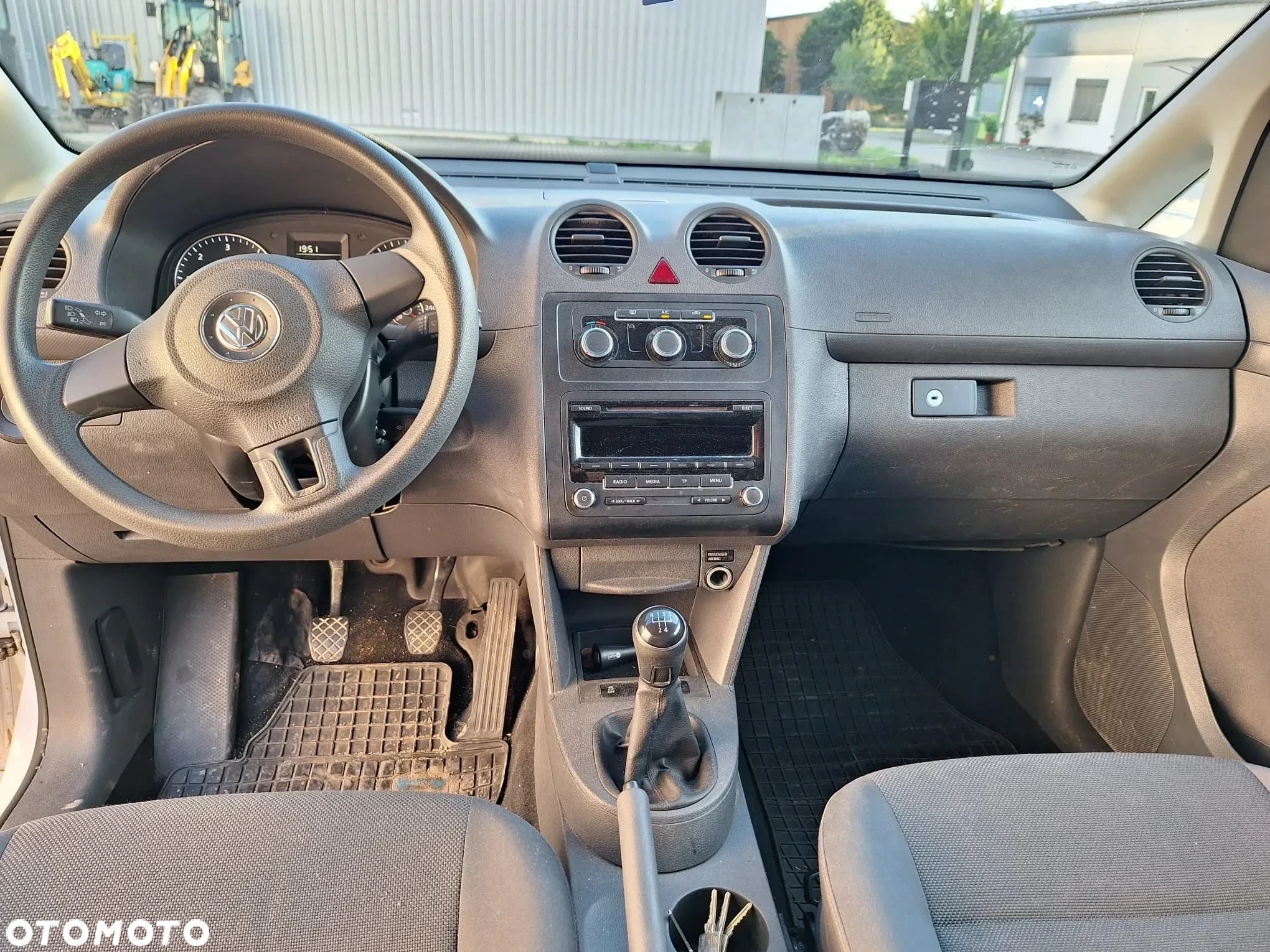 Volkswagen Caddy 1.6 TDI Comfortline - 5