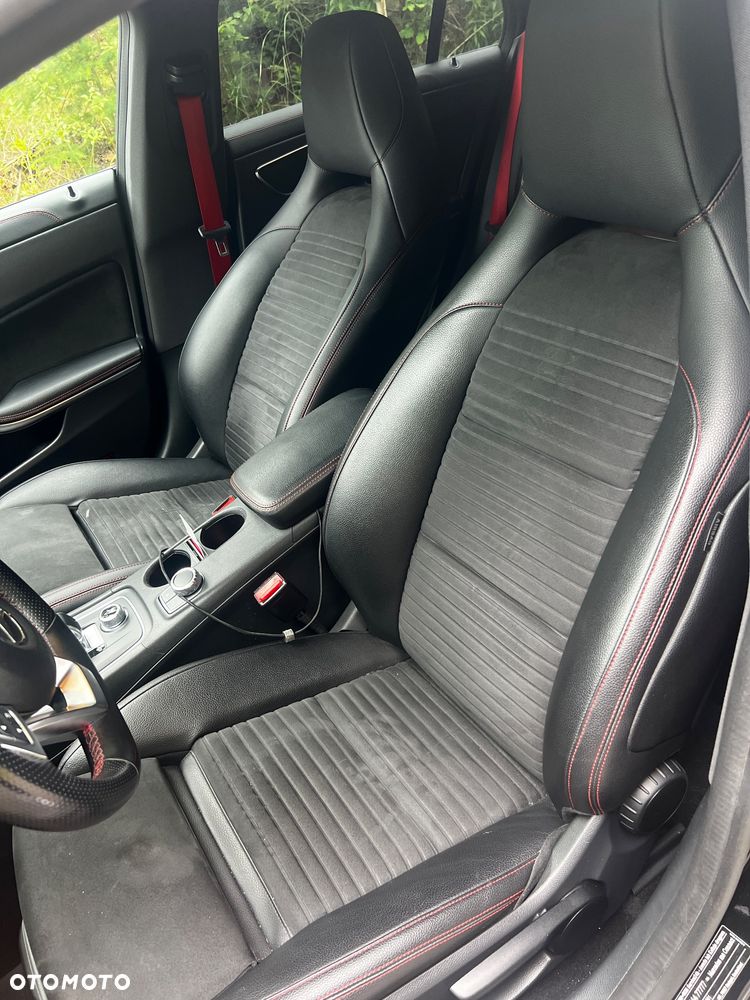 Mercedes-Benz CLA - 8