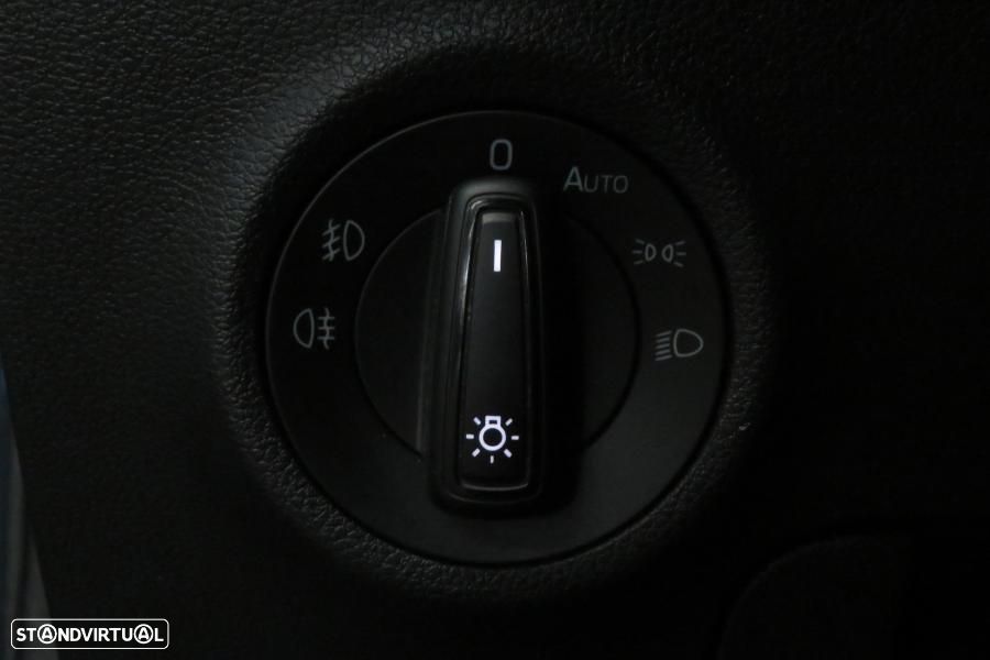 Skoda Karoq 1.0 TSI - 17