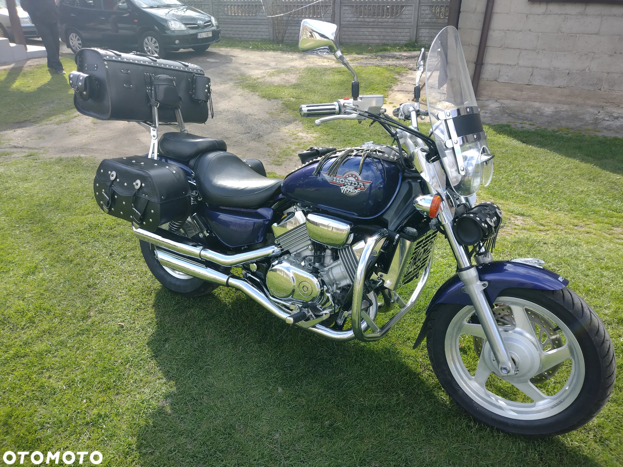 Honda VF - 9