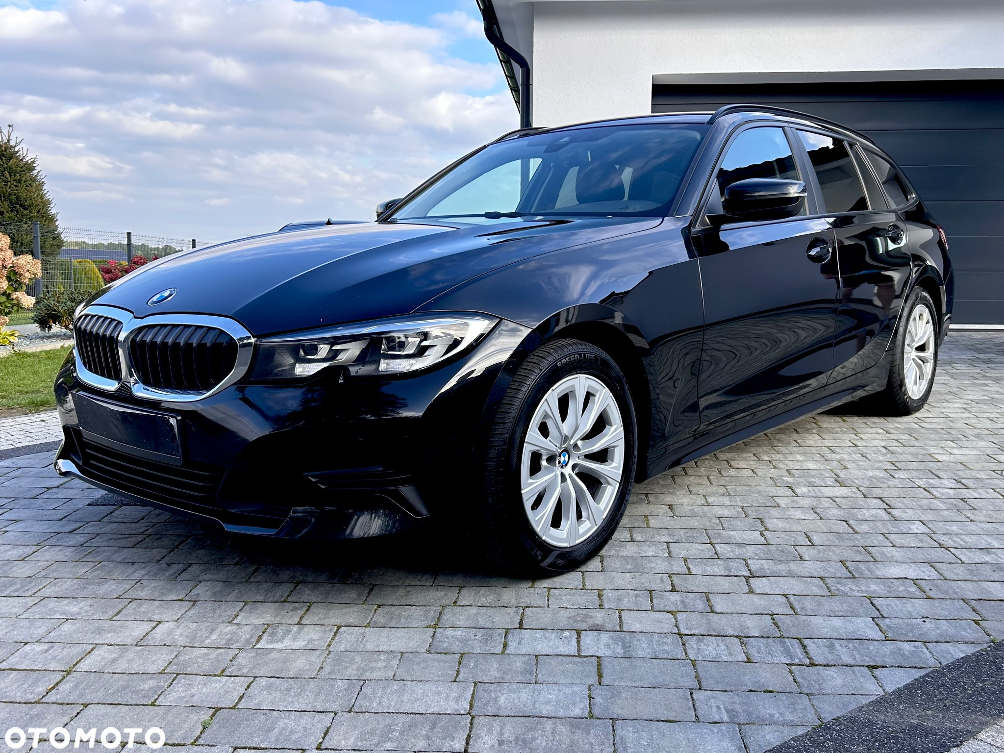BMW Seria 3 318d Sport Line - 2